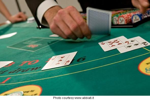 Gaming table. Learn how to be a winner first article.